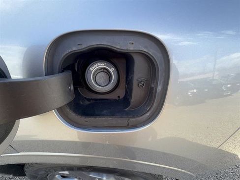 Certified 2023 Ford Escape ST-Line image 28