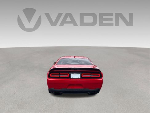 Used 2022 Dodge Challenger SRT Hellcat w/ Plus Package RWD image 25