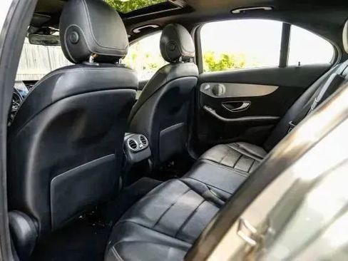 Used 2020 Mercedes-Benz C 300 Sedan image 33