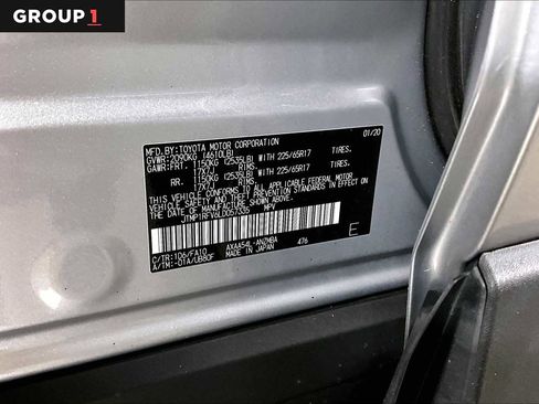 Used 2020 Toyota RAV4 XLE w/ Convenience Package image 37