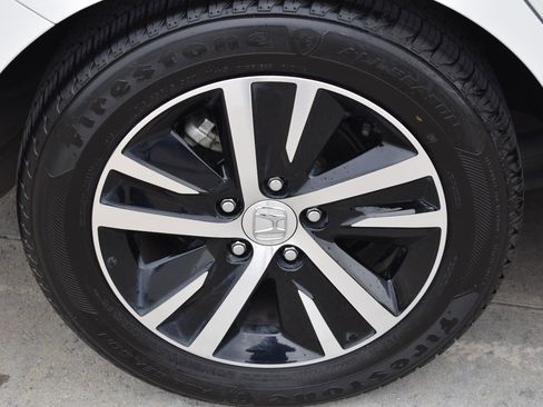 Used 2024 Honda Civic LX image 11