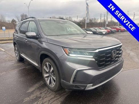 Used 2023 Honda Pilot Elite image 1