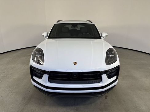 Certified 2026 Porsche Macan S AWD/4WD image 10