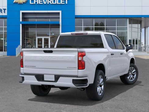 New 2026 Chevrolet Silverado 1500 Custom RWD image 4