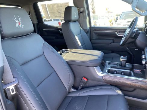 New 2025 GMC Sierra 1500 SLT w/ SLT Premium Plus Package image 29