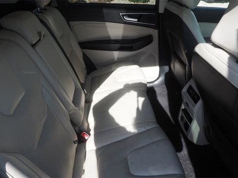 Used 2021 Ford Edge Titanium w/ Equipment Group 301A image 22