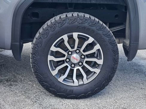 Used 2020 GMC Sierra 1500 AT4 w/ AT4 Premium Package AWD/4WD image 5