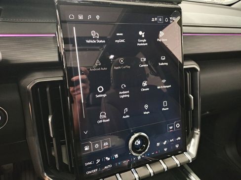 New 2026 GMC Acadia AT4 w/ Luxury Package image 32