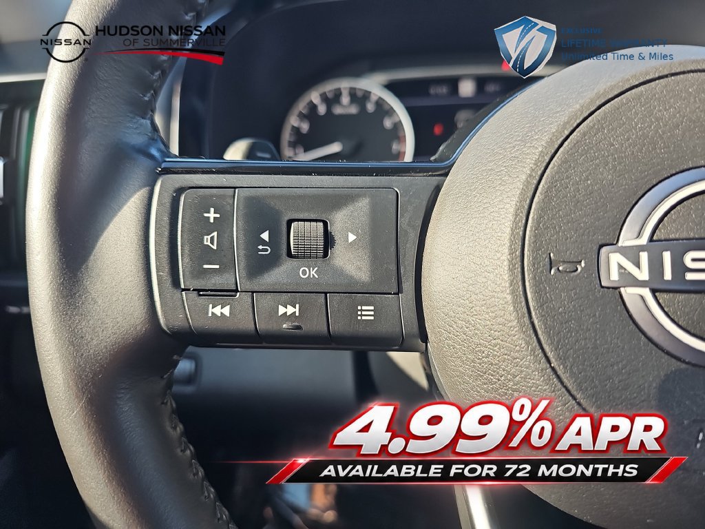 Used 2025 Nissan Pathfinder SL FWD image 18