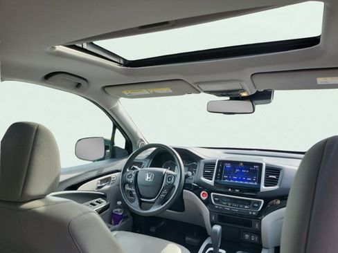 Certified 2017 Honda Ridgeline RTL-E image 16