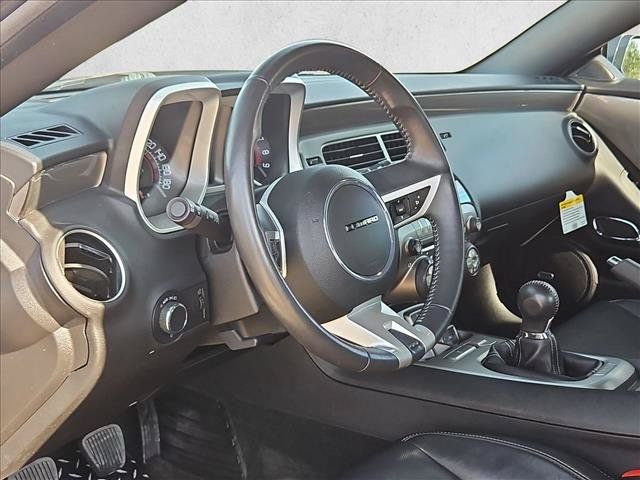 Used 2011 Chevrolet Camaro SS w/ RS Package RWD image 10