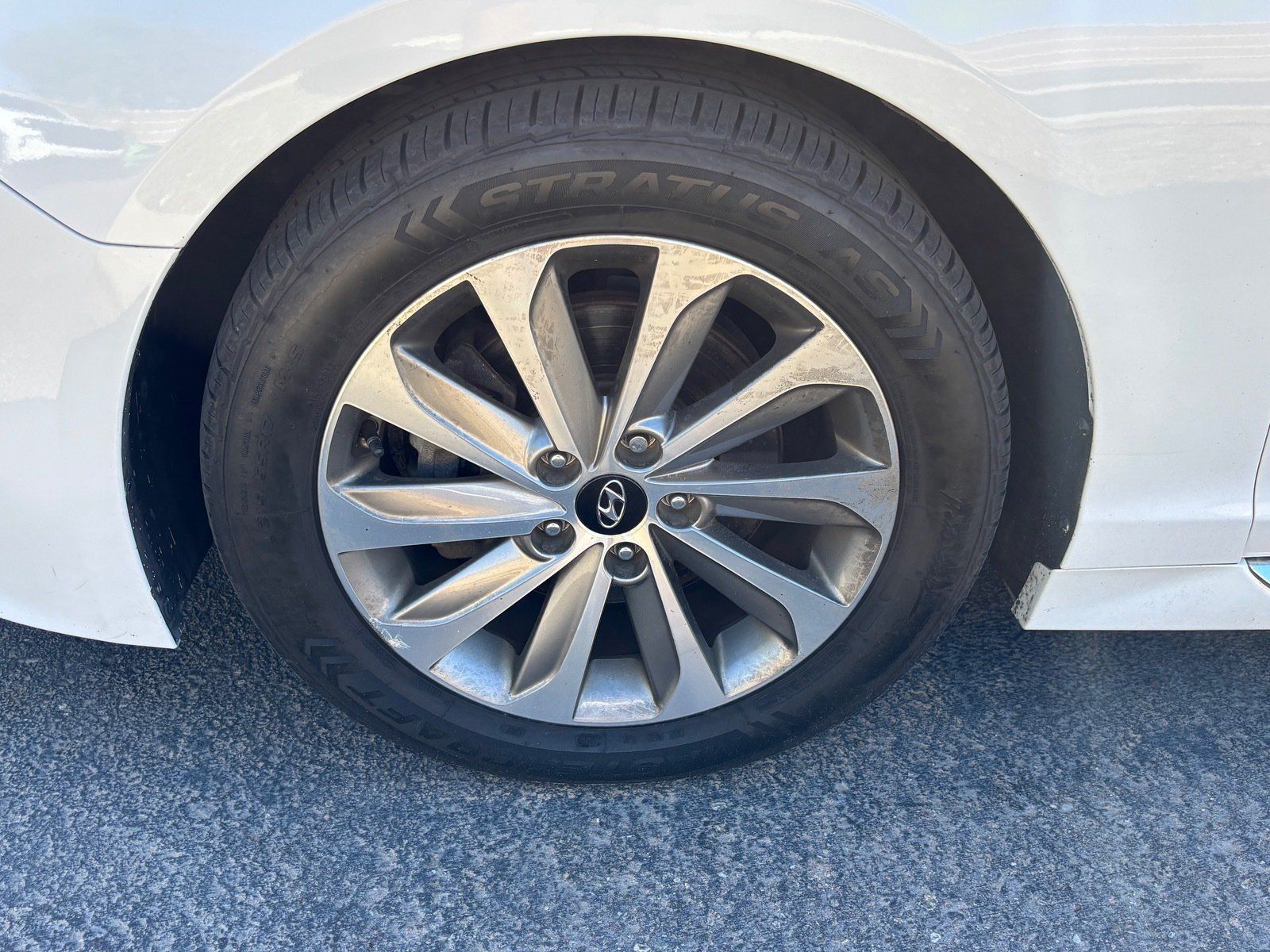 Used 2017 Hyundai Sonata Sport w/ Value Edition Package 02 FWD image 6
