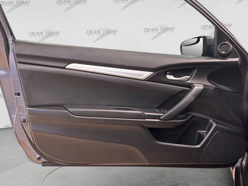 Used 2019 Honda Civic Sport image 13
