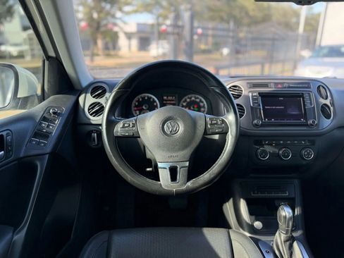 Used 2017 Volkswagen Tiguan Wolfsburg Edition FWD image 15