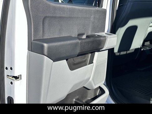 New 2026 Ford F250 XL w/ XL Chrome Package image 21