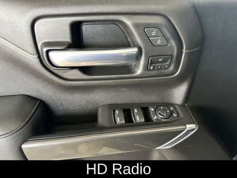 Used 2020 GMC Sierra 1500 AT4 w/ AT4 Premium Package image 12