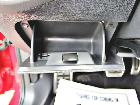 Used 2017 Volkswagen GTI S image 24