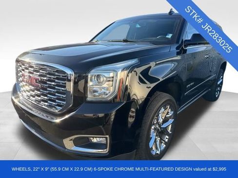Used 2018 GMC Yukon Denali w/ Denali Ultimate Package image 3