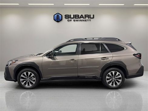 Certified 2023 Subaru Outback Limited image 2