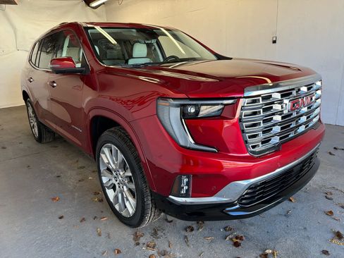 New 2026 GMC Acadia Denali w/ Super Cruise Package image 4