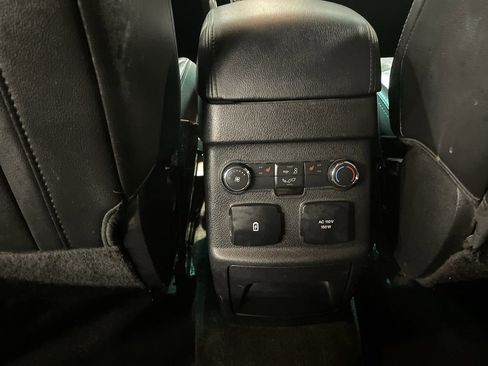 Used 2017 Ford Explorer Limited w/ Equipment Group 301A AWD/4WD image 42