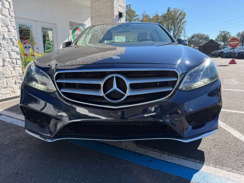 Used 2014 Mercedes-Benz E 350 4MATIC Sedan image 4