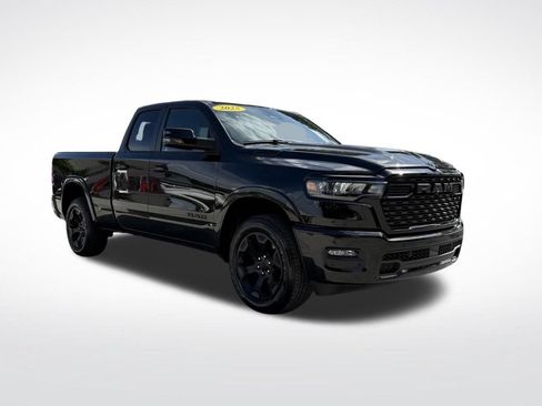 Certified 2025 RAM 1500 Big Horn AWD/4WD image 3