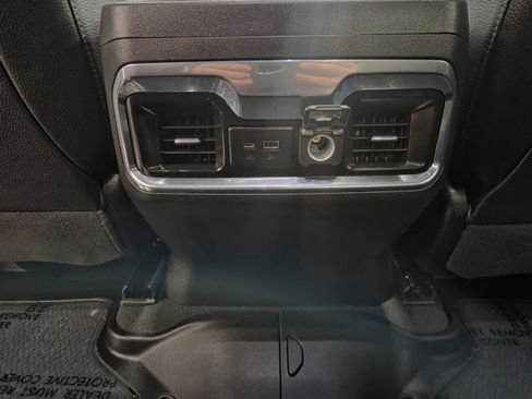 Used 2022 GMC Sierra 2500 Denali w/ Denali Black Diamond Edition image 87