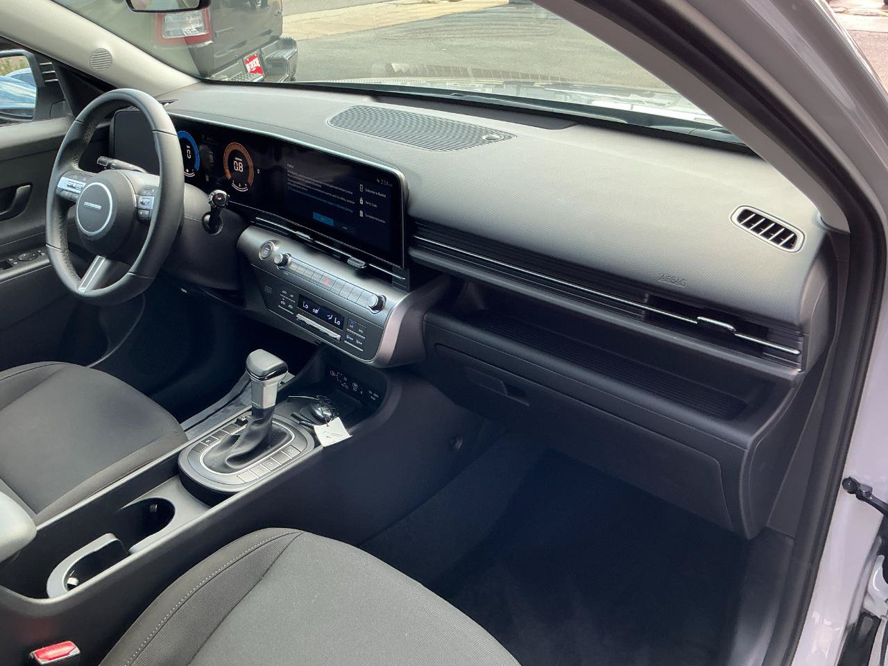 Used 2026 Hyundai Kona SEL Sport FWD image 23