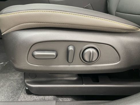 New 2026 Chevrolet Trax ACTIV w/ Driver Confidence Package FWD image 10
