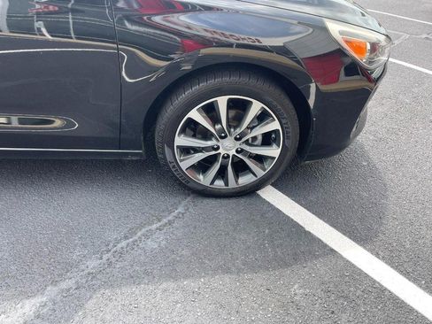 Used 2018 Hyundai Elantra GT image 7