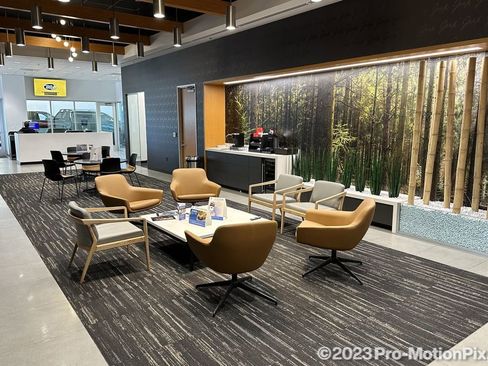 Used 2018 Jeep Compass Limited w/ Navigation Group image 41