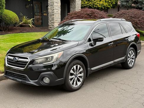 Used 2019 Subaru Outback 3.6R Touring w/ Protection Package #1 AWD/4WD image 1