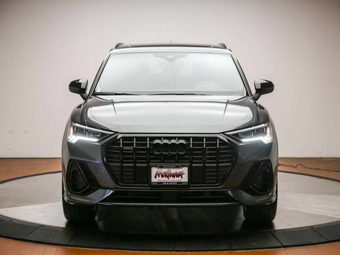 Certified 2025 Audi Q3 2.0T Premium Plus w/ Premium Plus Package AWD/4WD image 2