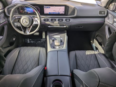 New 2026 Mercedes-Benz Maybach GLS 600 4MATIC image 2
