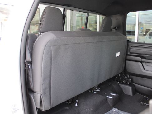 New 2026 RAM 1500 Express image 28