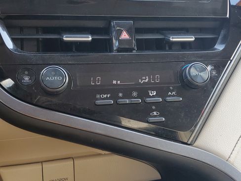 Certified 2023 Toyota Camry LE image 25