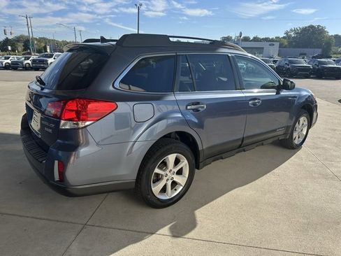 Used 2014 Subaru Outback 2.5i Limited image 5