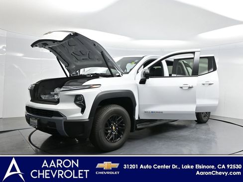 New 2026 Chevrolet Silverado EV LT image 41