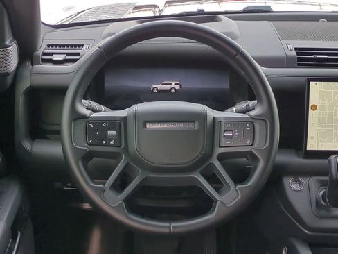 Certified 2024 Land Rover Defender 130 X-Dynamic SE image 25