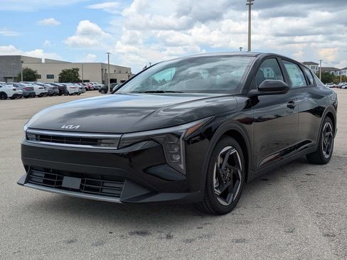 New 2026 Kia K4 EX FWD image 8
