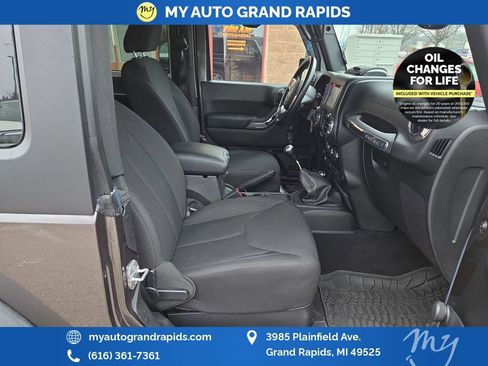 Used 2016 Jeep Wrangler Sport w/ Quick Order Package 23S image 31