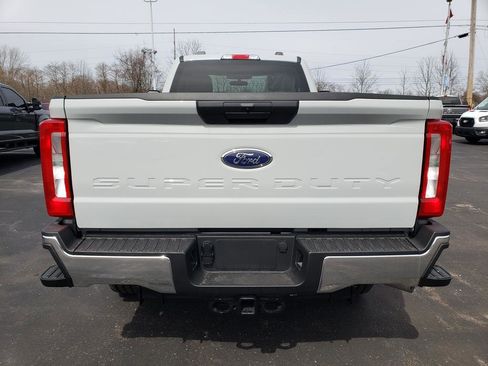 New 2026 Ford F350 XLT w/ FX4 Off-Road Package AWD/4WD image 5