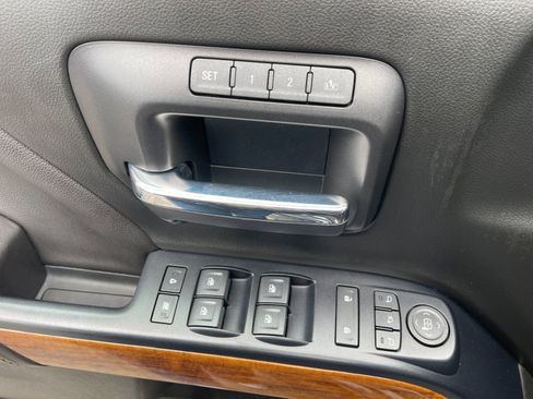 Used 2017 Chevrolet Silverado 3500 High Country w/ Duramax Plus Package image 13