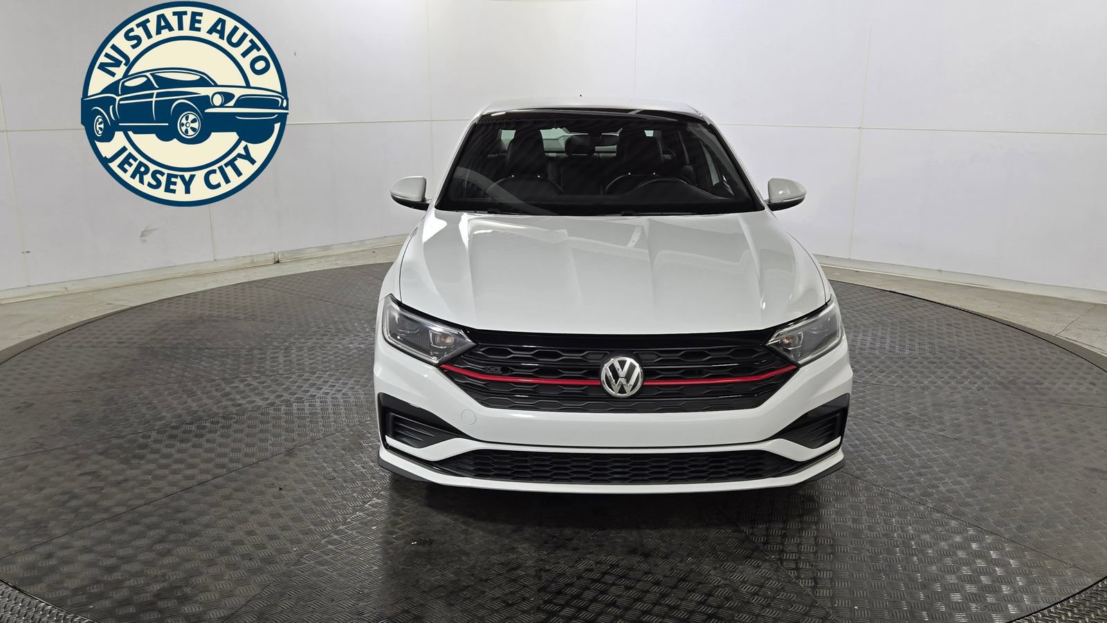 Used 2019 Volkswagen Jetta GLI Autobahn FWD image 2