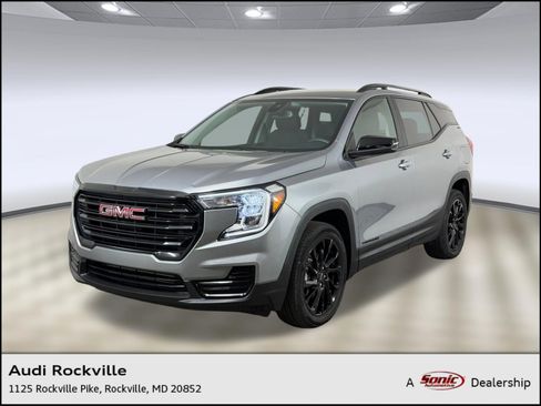 Used 2023 GMC Terrain SLE w/ Driver Convenience Package AWD/4WD image 1