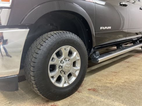 Used 2022 RAM 2500 Laramie AWD/4WD image 28