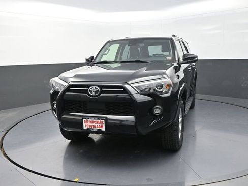 Used 2023 Toyota 4Runner SR5 Premium image 2