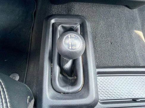 Used 2024 RAM 3500 Tradesman w/ Chrome Appearance Group AWD/4WD image 37