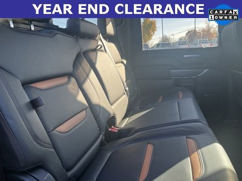 Used 2021 GMC Sierra 2500 AT4 w/ AT4 Premium Plus Package image 9